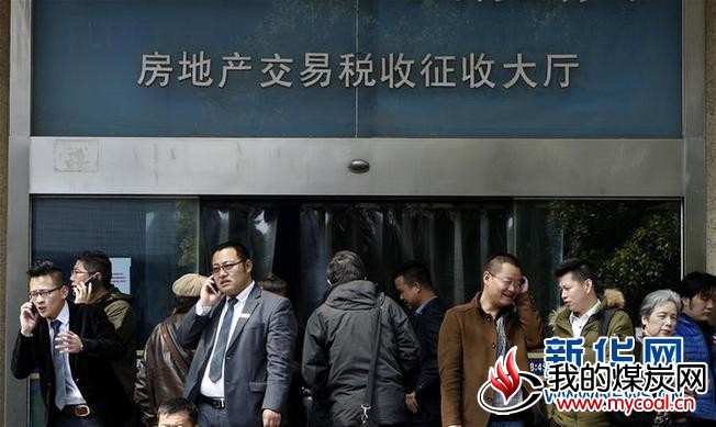 （财经专线）上海发布楼市新政 加强房地产调控