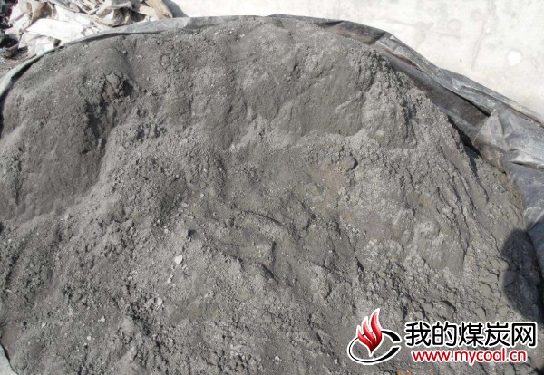 大连日昇昌矿业开发有限公司供应磁铁矿粉、重介质粉、铁精粉