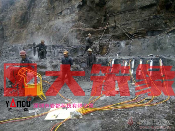 广州劈裂棒不用炸药开采矿山机械设备 劈裂棒 欢迎致电