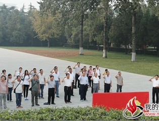  技师学院组织党员参观华东革命烈士陵园和渊子崖保卫战遗址