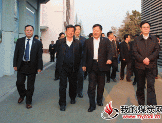  陕西煤监局党组书记、局长张学常一行到矿区考察指导工作