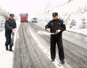  正通煤业：及时除雪保煤炭运输