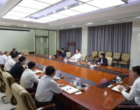  集团公司领导班子会议召开，宣布山东能源集团党委关于淄矿集团领导班子调整的决定