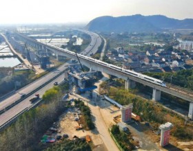  湖杭铁路建设有序推进