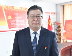 聚力变革 逆势突围“