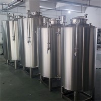 海门市鸿谦不锈钢原料储存罐不锈钢酒罐源头直供质量优异规格齐全