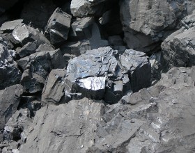 煤矿停限产预期增加 
