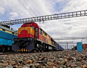 截至目前新疆铁路运输