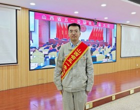 杨泰：“泰”然自若谱