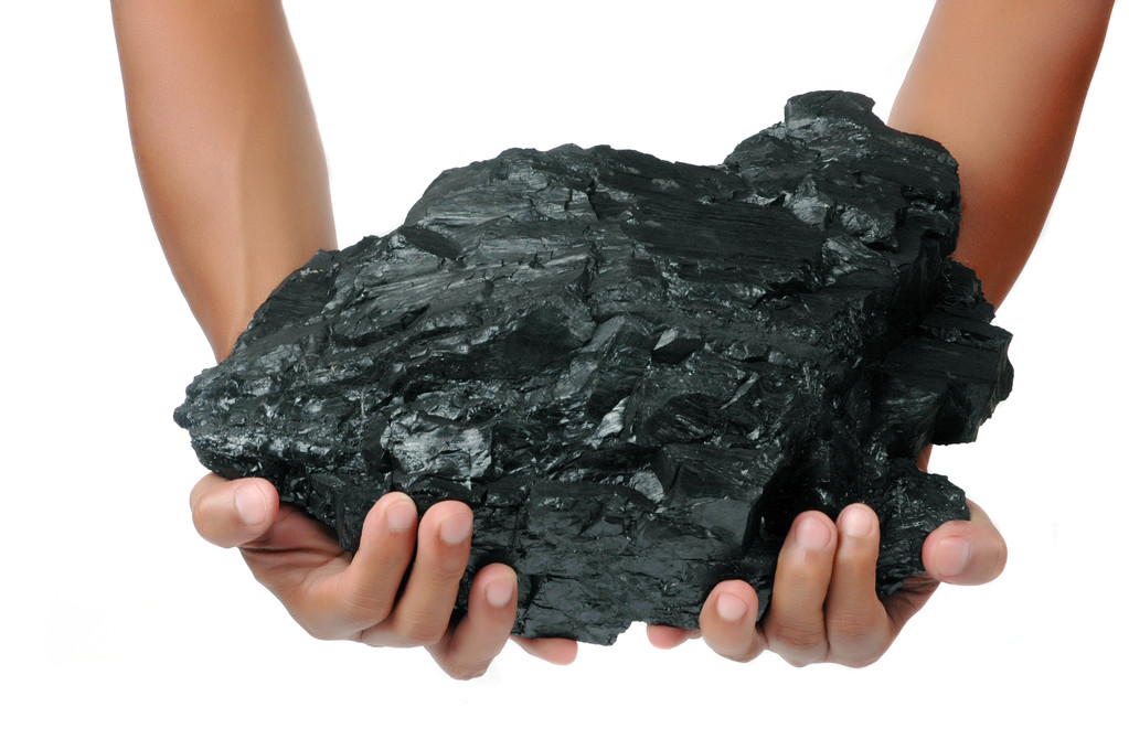 动煤仍在持续坍塌 焦煤呈现宽震荡下行格局