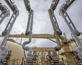  伊拉克石油部计划将Siba气田的产量 提高到每天 1 亿标准立方英尺