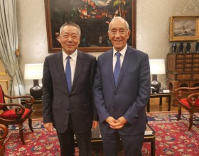 三峡集团董事长雷鸣山